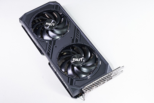 画像ギャラリー No.009のサムネイル画像 / 独自大型クーラー採用のPalit製「GeForce RTX 4070 SUPER Dual」を試す。リファレンス仕様で消費電力あたり性能に優れる