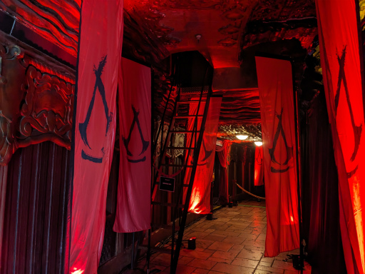 画像ギャラリー No.002のサムネイル画像 / 「アサシン クリード シャドウズ」ライブデモを公開。侍の弥助と忍の奈緒江,主人公2人のまったく異なるゲームプレイをチェックしてきた