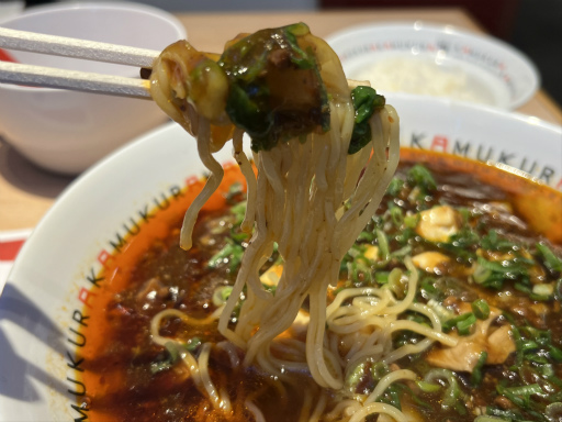 画像ギャラリー No.008のサムネイル画像 / 「龍が如く7外伝」と「どうとんぼり神座」のコラボメニューを試食してきた。麻(痺れ)と辣(辛味)のパンチが効いた「麻婆麺」