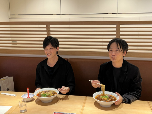 画像ギャラリー No.012のサムネイル画像 / 「龍が如く7外伝」と「どうとんぼり神座」のコラボメニューを試食してきた。麻(痺れ)と辣(辛味)のパンチが効いた「麻婆麺」