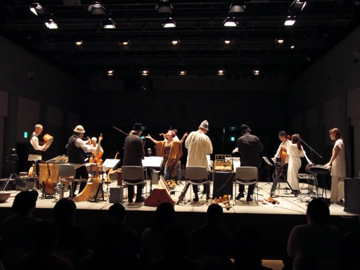 ���������꡼ No.016�Υ���ͥ������ / �ָ��ۿ����� Acoustic Live ���ųڴ��Ĵ�١��פ��ݡ��ȡ����ƥ꡼�ʸųڹ����Ĥθųڴ��MUSIC���󥸥�Υ��饷�å��ڴ�ȤΥ���ܤǡ�̾�ʤο�����Ƹ�