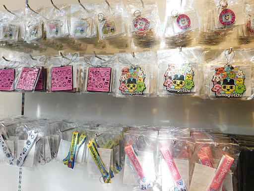 ���������꡼ No.010�Υ���ͥ������ / �����ǡ֤��ޤ��ä��פ�Z����Υե��å���󥢥��ƥ�ˡ���Original Tamagotchi��ȯ�䵭ǰ���٥�ȤΥ�ǥ�����������������ݡ���