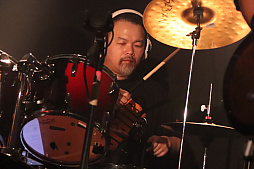 ���������꡼ No.007�Υ���ͥ������ / �찡�ץ��ڶʤ���դ���U-Brand�ˤ�뿷ǯ��饤�֤����ͤ��Ϥ����찡�����ȥ뤬ʣ����꡼������뺣ǯ���볫���򥢥Ĥ��ڶʤ����ä�