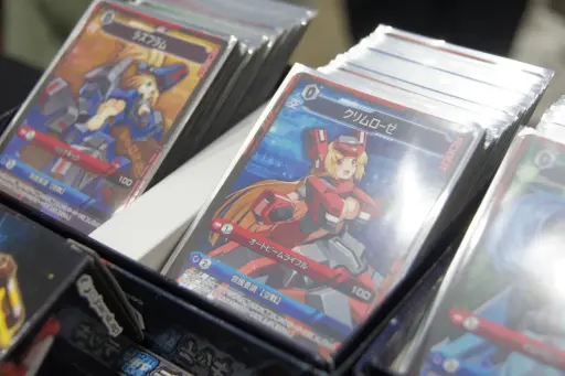 画像ギャラリー No.008のサムネイル画像 / 想像以上に硬派でアツいTCG。ゲムマ会場で見かけた「Cosmic Card Game」をサイバーステップブースで遊んでみた