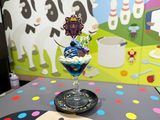 画像ギャラリー No.011のサムネイル画像 / ミソのミソ椀でゴクゴクとドリンクを飲む衝撃。「塊魂 Collaboration Cafe」レポート