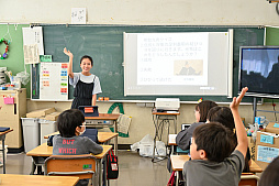 画像ギャラリー No.010のサムネイル画像 / ゲーム会社が送る,令和のカリキュラム。コーエーテクモゲームスのアイデア授業を“横浜市立西前小学校”で見てきた