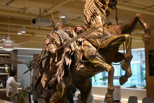 画像ギャラリー No.011のサムネイル画像 / 北欧ファンタジーMMO「オーディン」から日本のサブカルを研究して作るアニメ調RPGまで。Kakao Games子会社のスタジオLionheart Studioの開発現場を覗いてきた