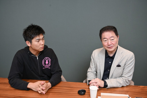 ���������꡼ No.016�Υ���ͥ������ / �Υ��󥿥ӥ塼�������ΰ�ᡤ�֥��å��������󥲡���κǹ���ϥӥåȥ������Τ��ȸ�롣�֥�����ॹ��ץ��ɥХ�������Ǥ��ǰ����