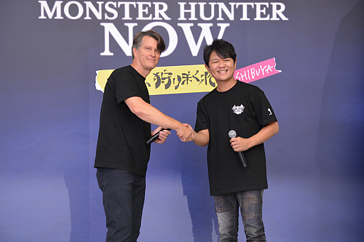画像ギャラリー No.002のサムネイル画像 / 「モンスターハンターNow」リリース記念特別イベント,「今こそ,狩りまくれ!in SHIBUYA」が北谷公園で開催。発表会には後藤真希さんらも登場