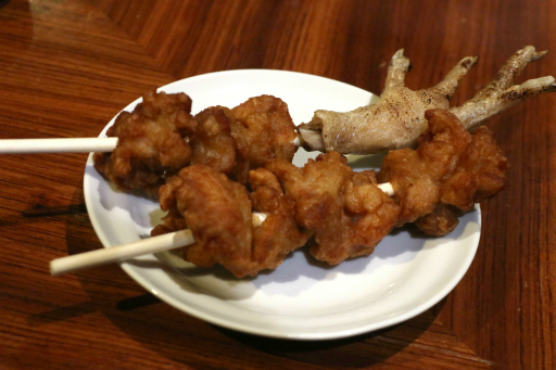 画像ギャラリー No.010のサムネイル画像 / 「モンハンNow」の公式オフライン交流会をレポート。3〜4人でテーブルを囲み「一狩りいこうぜ!」とプレイする懐かしのスタイルが再現された