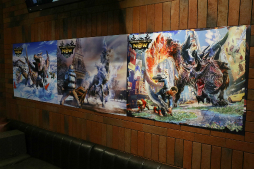 画像ギャラリー No.015のサムネイル画像 / 「モンハンNow」の公式オフライン交流会をレポート。3〜4人でテーブルを囲み「一狩りいこうぜ!」とプレイする懐かしのスタイルが再現された