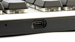 ���������꡼ No.016�Υ���ͥ������ / ���ܤΥ�ΤŤ���ΰ��Ϥ򴶤����񻺥�ԥȥ��б������ܡ��ɡ�ZENAIM KEYBOARD 2 TKL JIS�פϡ�����Ǹ��äơֵ������ä���