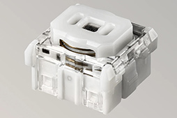 ���������꡼ No.018�Υ���ͥ������ / ���ܤΥ�ΤŤ���ΰ��Ϥ򴶤����񻺥�ԥȥ��б������ܡ��ɡ�ZENAIM KEYBOARD 2 TKL JIS�פϡ�����Ǹ��äơֵ������ä���