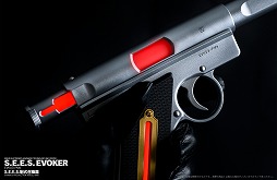 画像ギャラリー No.005のサムネイル画像 / 「ペルソナ3 リロード」の召喚器を1分の1スケールで再現した「S.E.E.S.制式召喚器」,割引価格の9万9000円で予約受付を開始