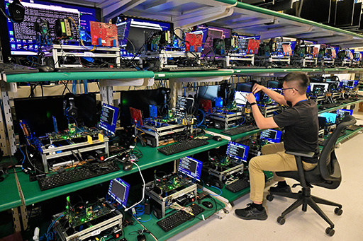 画像ギャラリー No.030のサムネイル画像 / 次世代CPU「Meteor Lake」を量産中! IntelのCPU製造を担うマレーシアの拠点はこうなっていた