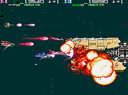 画像ギャラリー No.002のサムネイル画像 / Switch/PS4「アーケードアーカイブス 雷牙」,7月13日に配信。ショットと方向転換を駆使して,上下左右から襲ってくる敵を撃ち落とせ