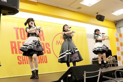 ꡼ No.009 | ֤Ρץ󥻥ޤâBACK to the IDOLסSILENT QUEEN1st󥰥ȯ䵭ǰ٥Ȥݡȡ㥹ȥ󥿥ӥ塼⤪Ϥ