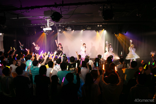 ���������꡼ No.020�Υ���ͥ������ / ��Ʊ�ʡ��������������ƾд�γݤ������֤����Ρ��ץ�󥻥����ޤâ�BACK to the IDOL��2��ǯ���٥�Ȥ򿶤��֤�