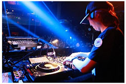 画像ギャラリー No.003のサムネイル画像 / 「リッジレーサー」,30周年記念DJイベントの音源を収録したライブ盤の発売が決定。受注締切は7月29日23:59