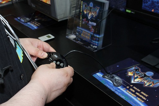 ꡼ No.004Υͥ / ¤16-BIT֥פϥԥͥåȥ֡˽ŸʹΤ꤬˵ͤޤ줿ɤͷӤ䤹STGTGS2024