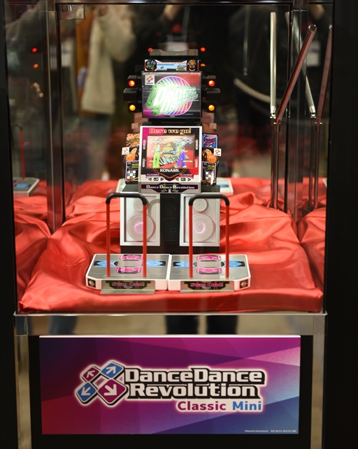 ꡼ No.010Υͥ / DanceDanceRevolution Classic Miniפμµץ̿ϤվñΤǤʤͷ٤ʻž夬