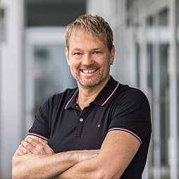 画像ギャラリー No.014のサムネイル画像 / 往年のステルスRTSシリーズ最新作「コマンドス オリジンズ」,デジタルプレスツアーレポート。精鋭部隊を操り,隠密行動で粛々と任務達成を目指す