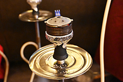 画像ギャラリー No.025のサムネイル画像 / 本物のシーシャも体験できた「Hookah Haze」イベントレポート。会場となったシーシャカフェ&バー「C.STAND」ではコラボも実施中