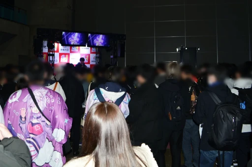 ꡼ No.112 | hololive SUPER EXPO 2025ץեȥݡȡǯϡ֥ۥ饤֥ɡפơޤˡθŸ䥹ơ٥ȤŸ