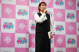 画像ギャラリー No.003のサムネイル画像 / 「ひみつのアイプリ」と「アイプリバース」が発表に。アニメや玩具の情報も公開されたプリティーシリーズ新プロジェクト発表会をレポート