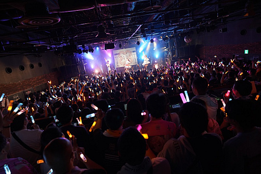 ���������꡼ No.004�Υ���ͥ������ / �ֳرॢ���ɥ�ޥ������׽�Υ饤�֥ĥ������ִ���व�󡤰�ƣ�񲻤�������ͧΤ���󤬽б餷���ֽ鿴����פ��ۿ���İ��ݡ���