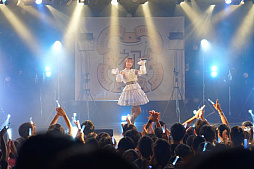 ���������꡼ No.018�Υ���ͥ������ / �ֳرॢ���ɥ�ޥ������׽�Υ饤�֥ĥ������ִ���व�󡤰�ƣ�񲻤�������ͧΤ���󤬽б餷���ֽ鿴����פ��ۿ���İ��ݡ���