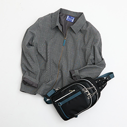 画像ギャラリー No.005のサムネイル画像 / 「学園アイドルマスター」とコラボした新作アパレル,予約受付を開始。花海咲季,月村手毬,藤田ことねをイメージしたボディバッグとアウター