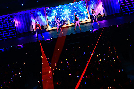 画像ギャラリー No.019のサムネイル画像 / 「学園アイドルマスター 初星音楽祭」視聴レポ。13人のアイドルが全力パフォーマンスで魅せた公演は，コラボ楽曲や生バンド，ダンサーも登場