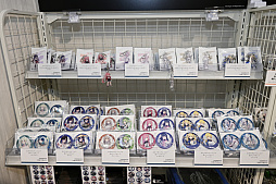 画像ギャラリー No.012のサムネイル画像 / 「カオスゼロナイトメア」ポップアップストアが「あみあみ 秋葉原フィギュアタワー店」で開催中。グッズの購入ついでに取材もしてきた