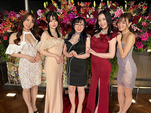 ���������꡼ No.002�Υ���ͥ������ / �֡�ζ��ǡ���ٺǿ��� �ߥʥȶ�Ͻ��ҥ����ǥ������׳��ŷ��ꡣ���꡼���ǿ���ˡȥߥʥȶ�Ͻ��ҡɤȤ��ƽб�Ǥ�������