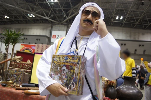 画像ギャラリー No.011のサムネイル画像 / “あのへん”にある特産品を取りに行こう。アバウトな地図を元に交易路を作りあげるパズル風ボードゲーム「シルクロードアドベンチャー」を紹介