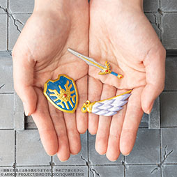 画像ギャラリー No.002のサムネイル画像 / 「ドラクエ」の宝箱をイメージした入浴剤が登場。中から「ロトのつるぎ」「キメラのつばさ」など全7種のアイテムが出てくる