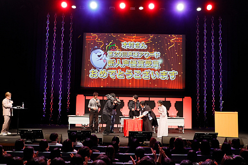 画像ギャラリー No.010のサムネイル画像 / 「HUNDRED LINE -最終防衛学園-」発売1周年記念イベントをレポート。声優陣による朗読劇では，感動のクライマックスの再現に涙する来場者も