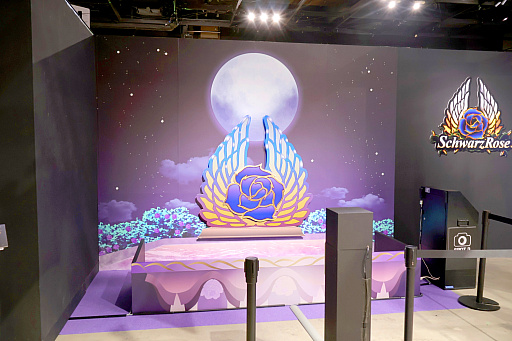 画像ギャラリー No.013のサムネイル画像 / 神々しく鎮座する「金のオバレ像」！　大量のフォトスポットで作品世界を楽しめる「KING OF PRISM 10th ANNIVERSARY展」レポート