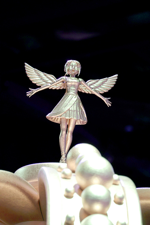 画像ギャラリー No.023のサムネイル画像 / 神々しく鎮座する「金のオバレ像」！　大量のフォトスポットで作品世界を楽しめる「KING OF PRISM 10th ANNIVERSARY展」レポート