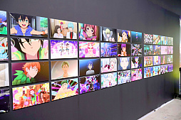 画像ギャラリー No.026のサムネイル画像 / 神々しく鎮座する「金のオバレ像」！　大量のフォトスポットで作品世界を楽しめる「KING OF PRISM 10th ANNIVERSARY展」レポート