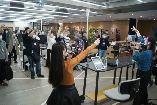 ꡼ No.015Υͥ / ۿΥޥŸܡɥ֥ɥ륢饤֡ס2եߤݡȡ424ˤϡ1stХΥե󤬻Ϥޤ