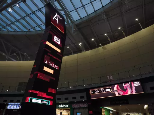 画像ギャラリー No.006のサムネイル画像 / 北米最大のアナログゲームイベント「Gen Con 2024」が開催中。お祭りの予感に満ちていたゼロ日目,現地インディアナポリスの様子をレポート