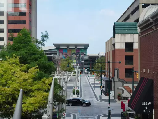 画像ギャラリー No.017のサムネイル画像 / 北米最大のアナログゲームイベント「Gen Con 2024」が開催中。お祭りの予感に満ちていたゼロ日目,現地インディアナポリスの様子をレポート