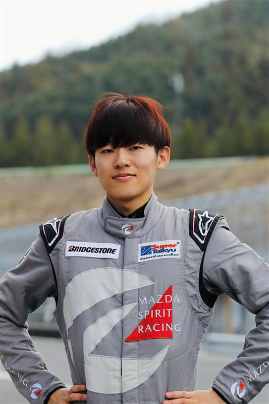 ꡼ No.008 | Project Motor Racingסץ졼ƣãɧ꤬ܤLMDh饹ξ3ħǽ