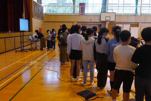 ���������꡼ No.016�Υ���ͥ������ / ����AI���Ѥ���VR��������̤��ơ�VR��AI��ƥ饷���ˤĤ��Ƴؤ֡��֥����ɡ��ӥ��ȥ�VR�פ�Ȥä����ع��ؤν�ĥ���Ȥ��ݡ���