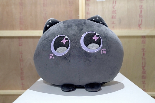 Miniatura Imagem da Galeria de Imagens No. 017 / Experimente no estande 