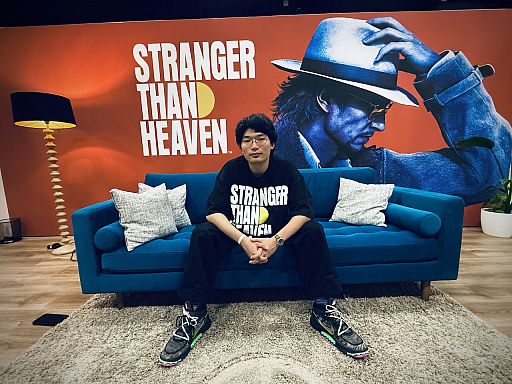 画像ギャラリー No.001のサムネイル画像 / 大東とプレイヤーが共に歩む「STRANGER THAN HEAVEN」の50年。映像とゲームプレイ，二つの体験で“人生”をどう描くのか［gamescom］