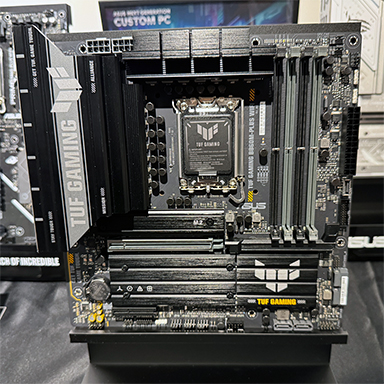 ���������꡼ No.011�Υ���ͥ������ / GeForce RTX 5090��ܥ����ɤʤɡ�ASUS���ǿ�PC�ѡ��Ĥ����ո��ǰ���Ÿ����2��1���ˤϰ��̸������٥�Ȥ򳫺�