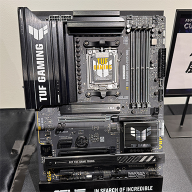 ���������꡼ No.015�Υ���ͥ������ / GeForce RTX 5090��ܥ����ɤʤɡ�ASUS���ǿ�PC�ѡ��Ĥ����ո��ǰ���Ÿ����2��1���ˤϰ��̸������٥�Ȥ򳫺�